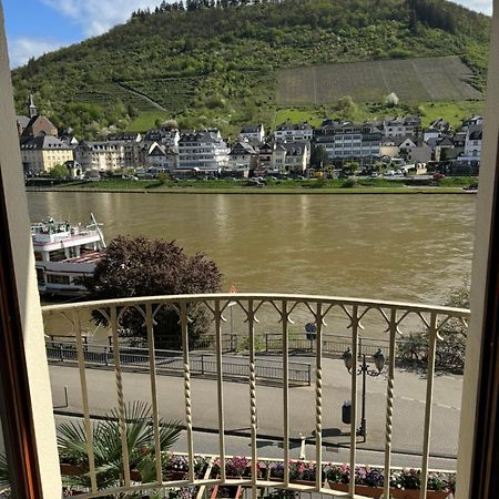 Holiday Apartment Mit Moselblick Im Moselhaus Cochem Eksteriør billede