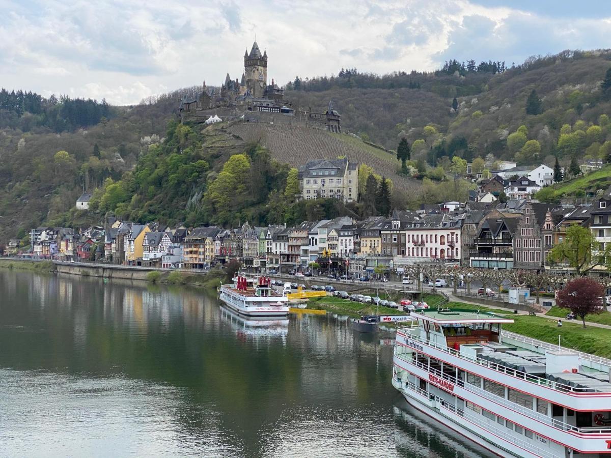 Holiday Apartment Mit Moselblick Im Moselhaus Cochem Eksteriør billede