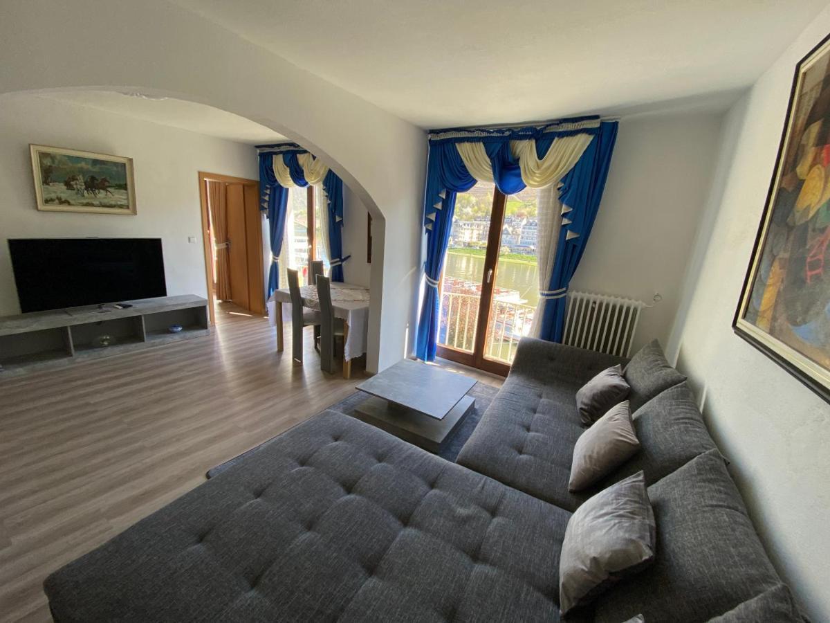 Holiday Apartment Mit Moselblick Im Moselhaus Cochem Eksteriør billede
