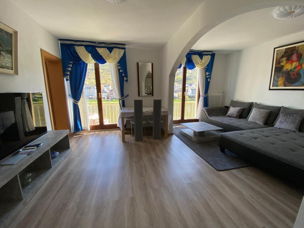 Holiday Apartment Mit Moselblick Im Moselhaus Cochem Eksteriør billede